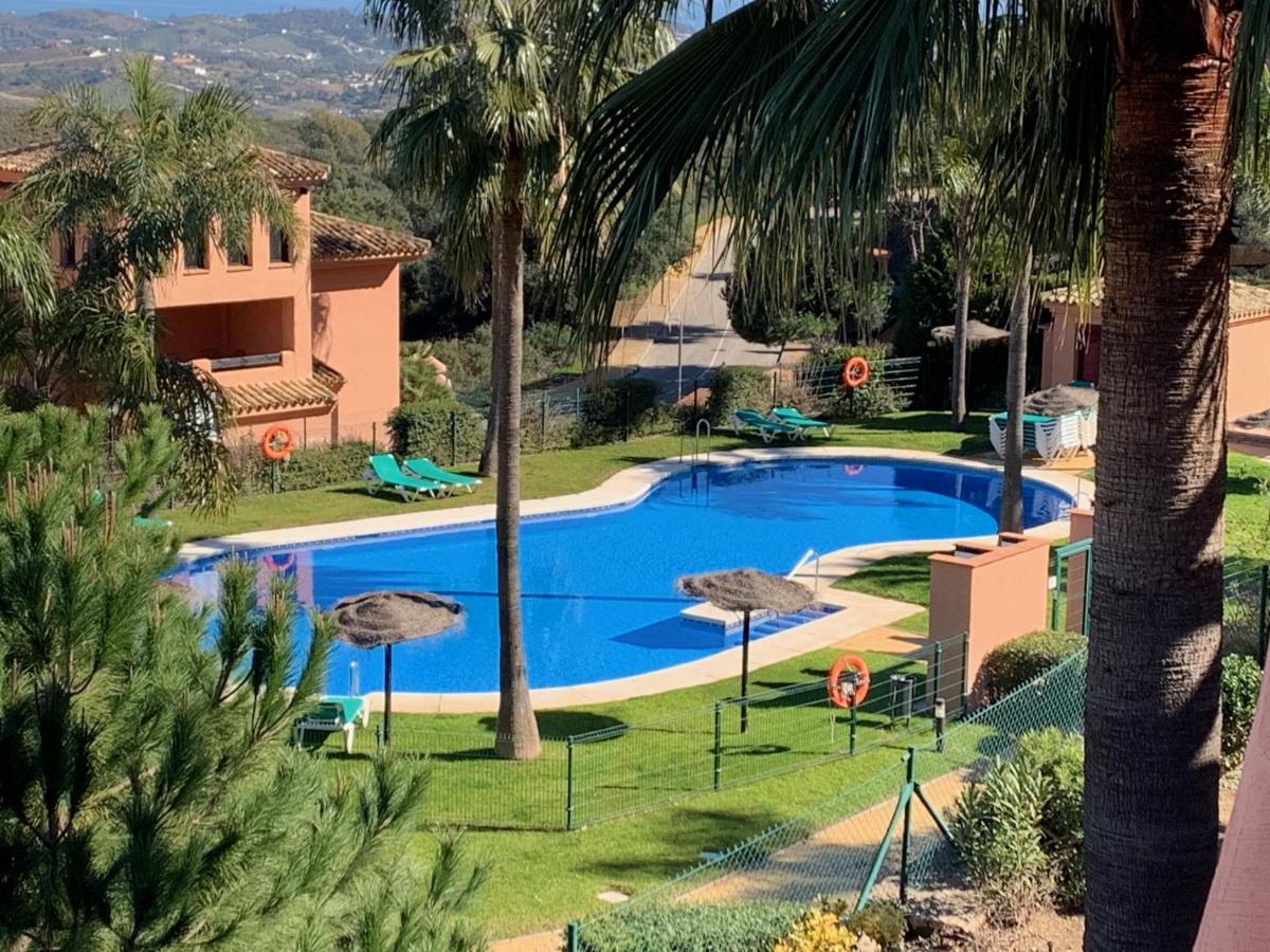 El Soto De Marbella Free Golf-Tennis-Padel-Gym 2 Bedroom Penthouse La Mairena Exteriör bild